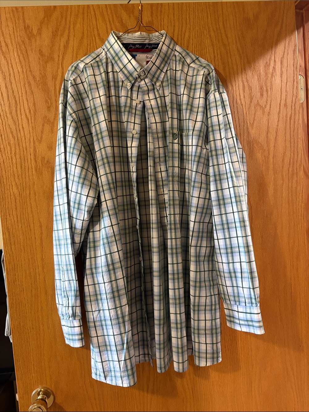 Wrangler George Strait Men's Light Blue & Green Plaid Button-Down Shirt